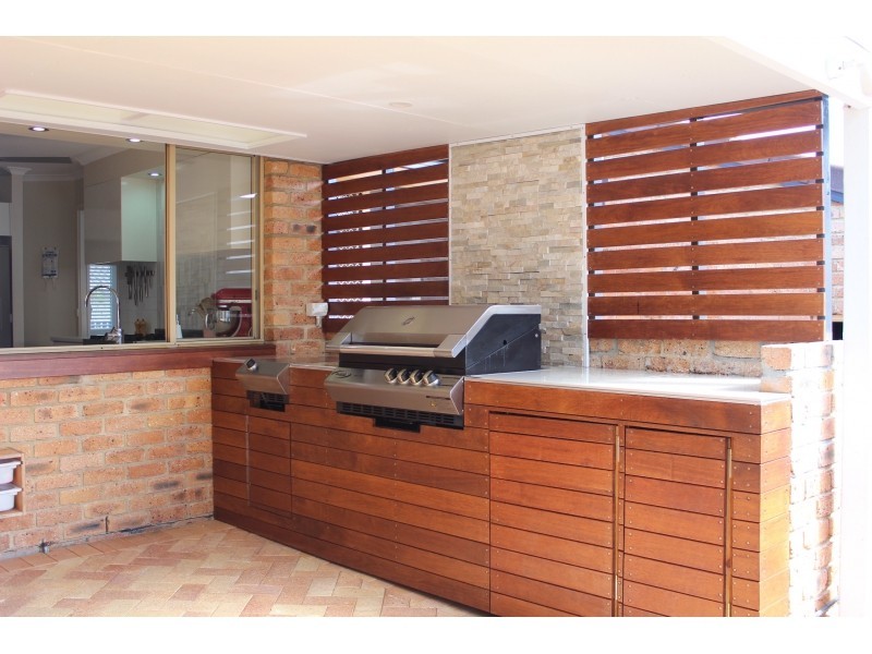 27 Paramount Circuit, Mcdowall QLD 4053