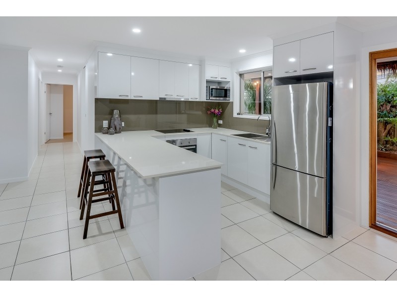 5 Bosun Place, Wurtulla QLD 4575