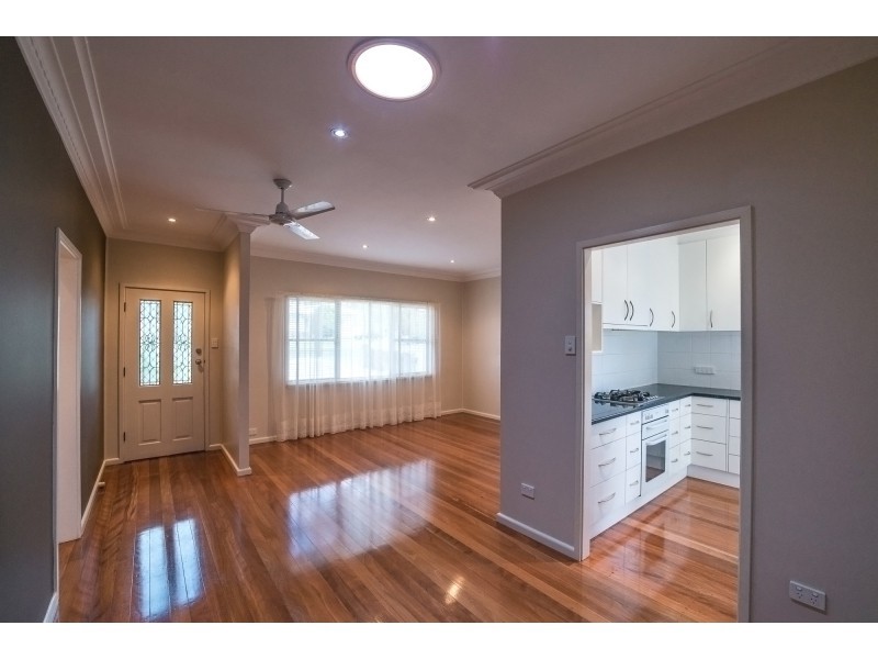 1 Burri Street, Taree NSW 2430