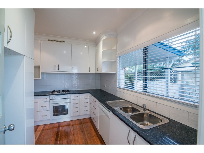 1 Burri Street, Taree NSW 2430