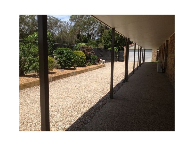 135 Main Street, Redland Bay QLD 4165