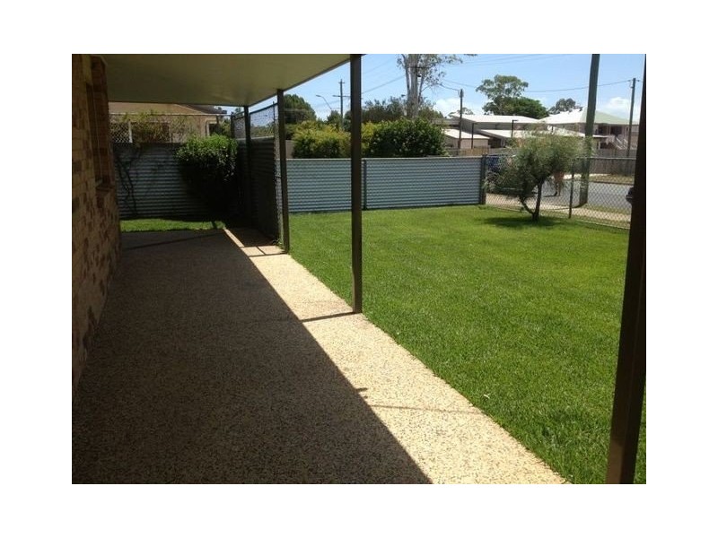 135 Main Street, Redland Bay QLD 4165