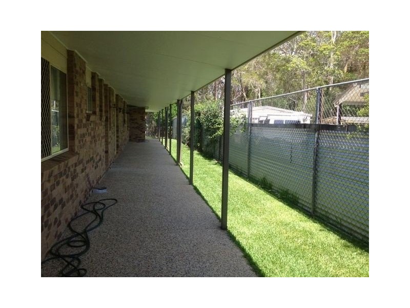 135 Main Street, Redland Bay QLD 4165