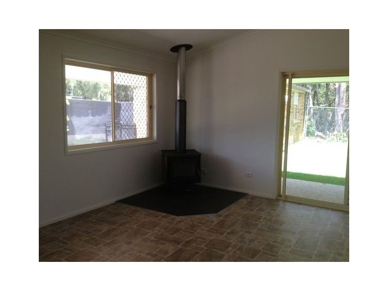 135 Main Street, Redland Bay QLD 4165