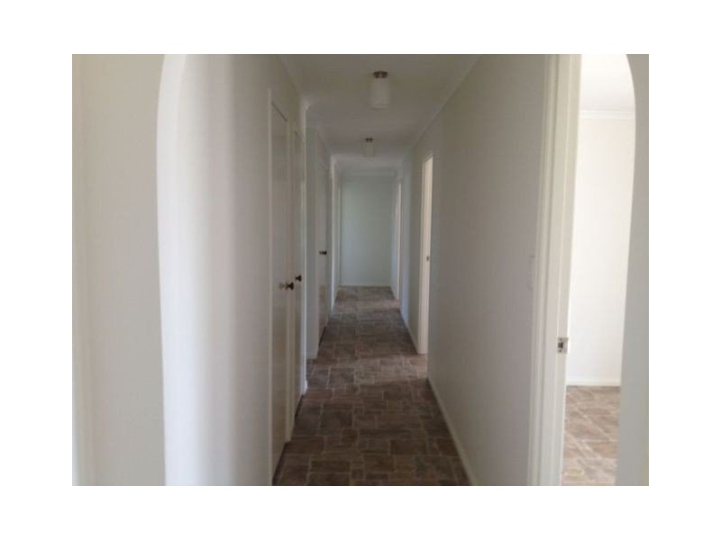135 Main Street, Redland Bay QLD 4165