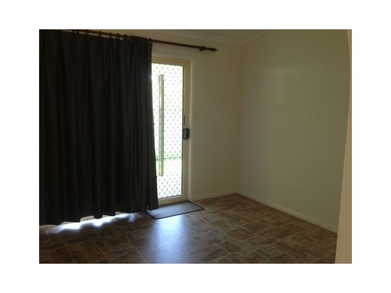 135 Main Street, Redland Bay QLD 4165