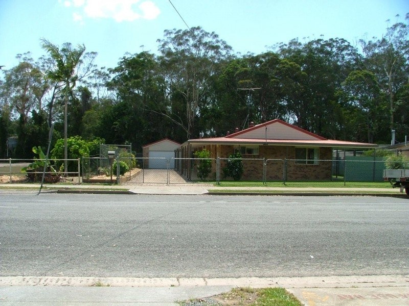 135 Main Street, Redland Bay QLD 4165