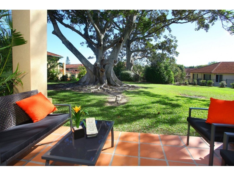 74/152 Palm Meadows Drive, Carrara QLD 4211