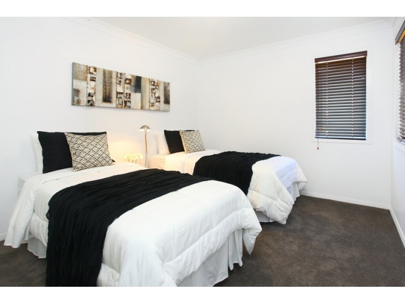 74/152 Palm Meadows Drive, Carrara QLD 4211