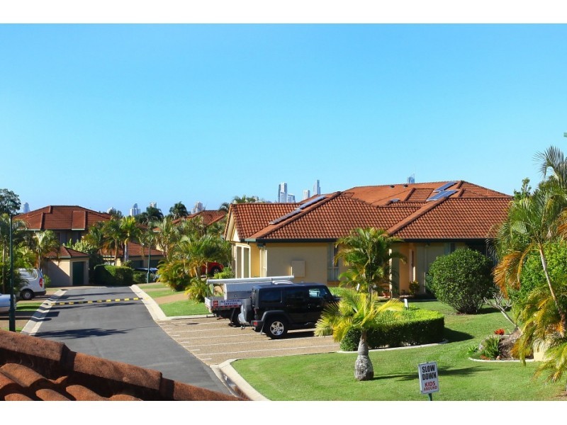 74/152 Palm Meadows Drive, Carrara QLD 4211