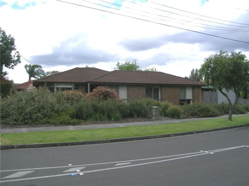 28 Beresford Drive, Boronia VIC 3155