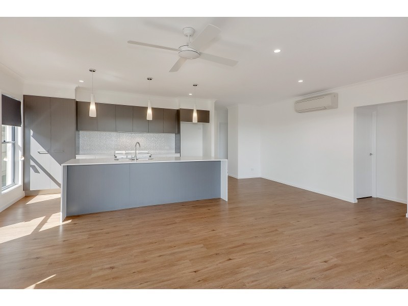 3 Violet Street, Caloundra West QLD 4551