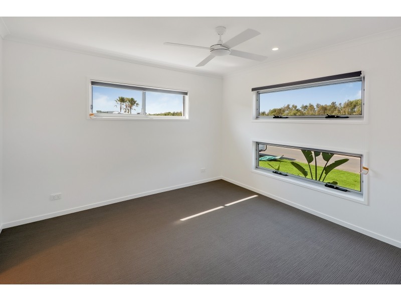 3 Violet Street, Caloundra West QLD 4551
