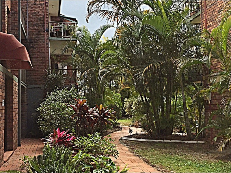 21/27 Whiting Street, Labrador QLD 4215