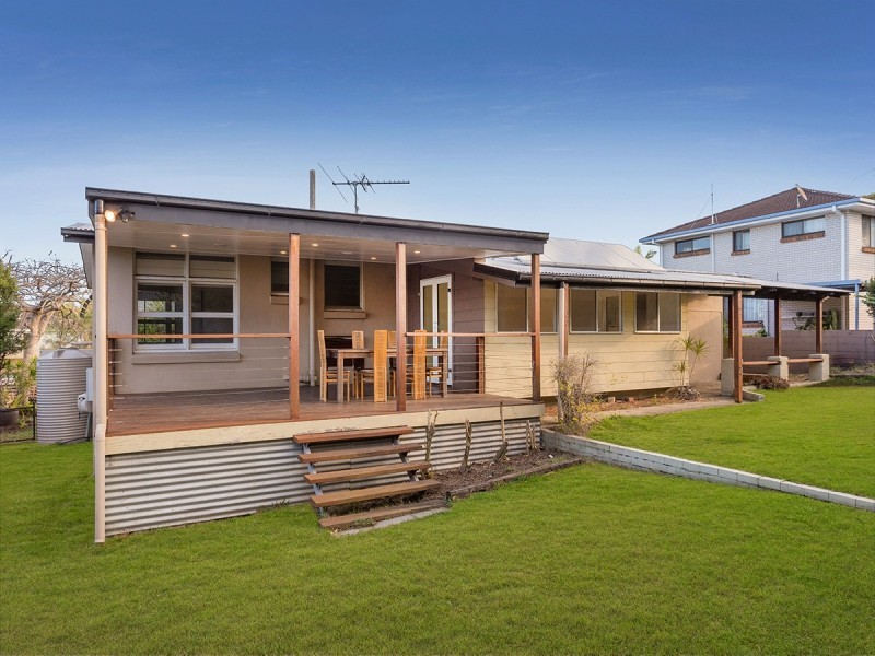 32 Trood Street, Macgregor QLD 4109