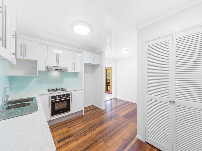 32 Trood Street, Macgregor QLD 4109
