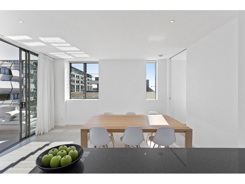 4301/2 Sunset Avenue, Paradise Point QLD 4216