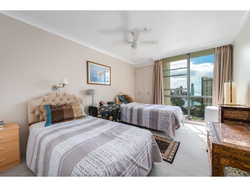 1702/3422 Surfers Paradise Boulevard, Surfers Paradise QLD 4217