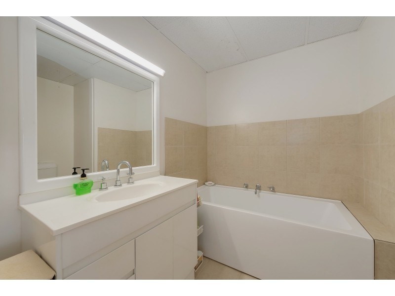 1702/3422 Surfers Paradise Boulevard, Surfers Paradise QLD 4217