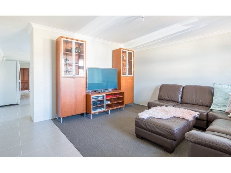 9 Triandra Street, Baldivis WA 6171