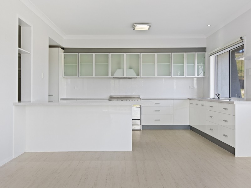 Coomera Waters QLD 4209