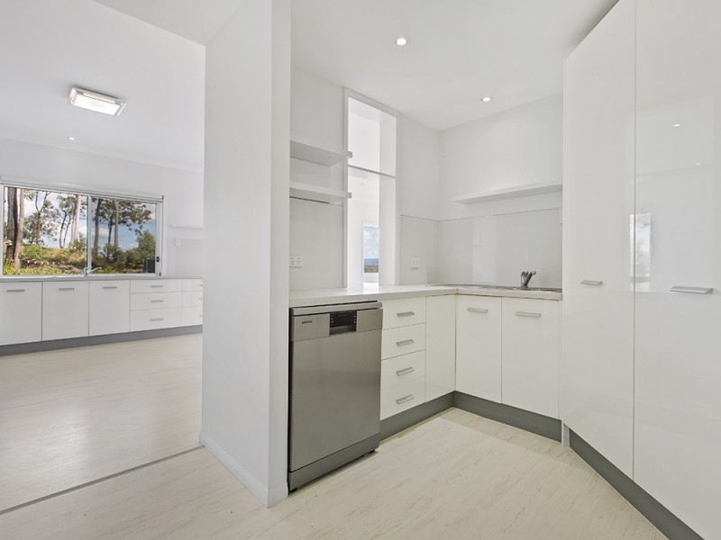 Coomera Waters QLD 4209