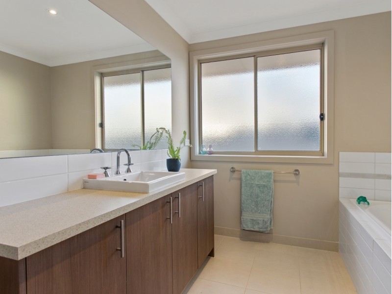 29 Home Road, Point Cook VIC 3030