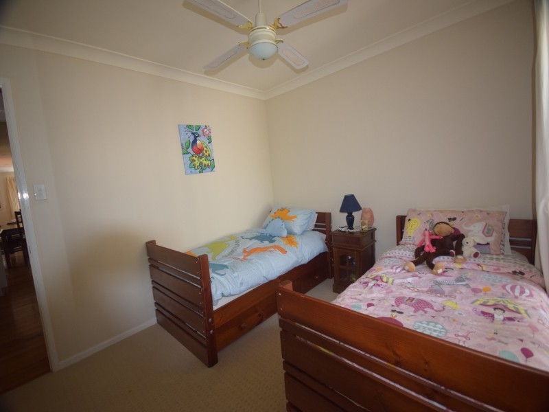 67 Bouganvillea Drive, Middle Ridge QLD 4350