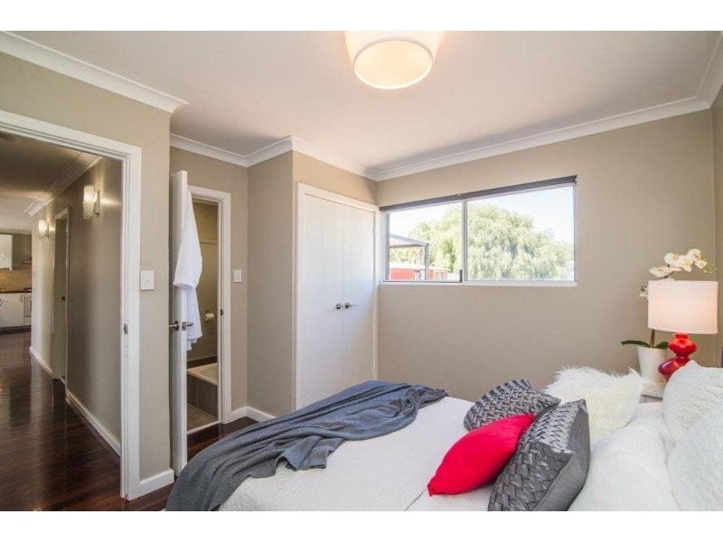 13 Eudoria Street, Gosnells WA 6110