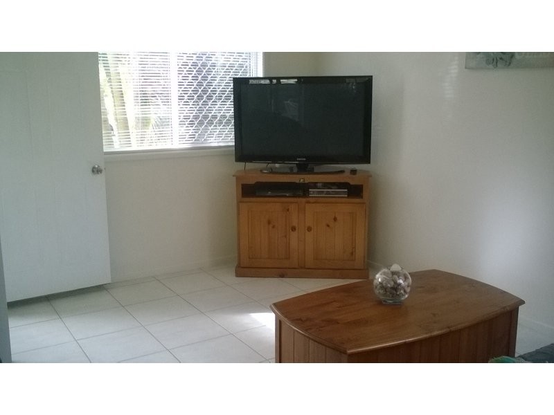 10 Boomba Street, Pacific Paradise QLD 4564