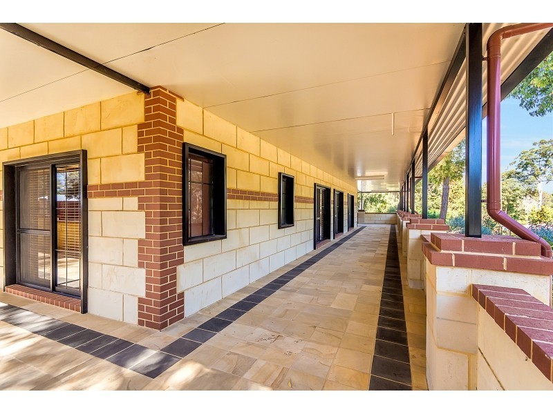 129 Holden Road, Roleystone WA 6111