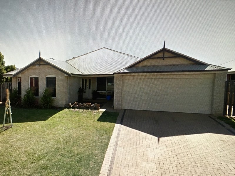 110 Barton Drive, Australind WA 6233