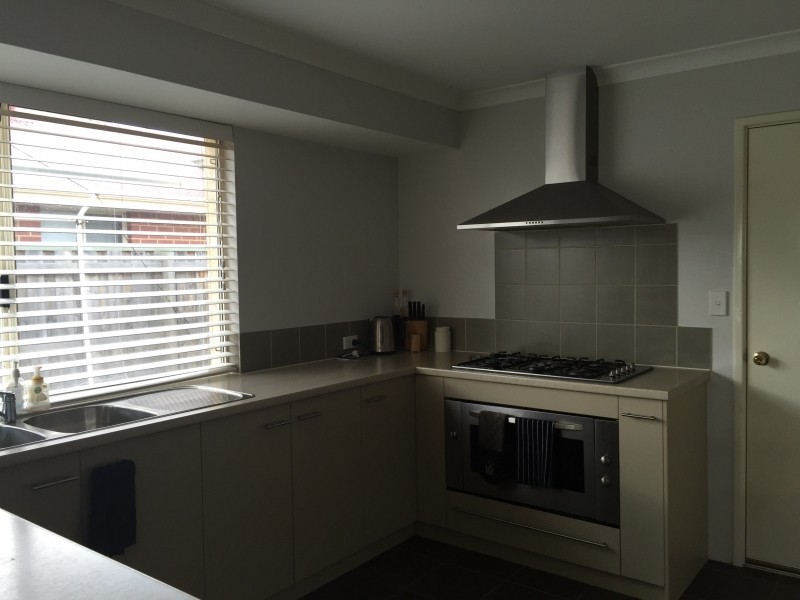 110 Barton Drive, Australind WA 6233