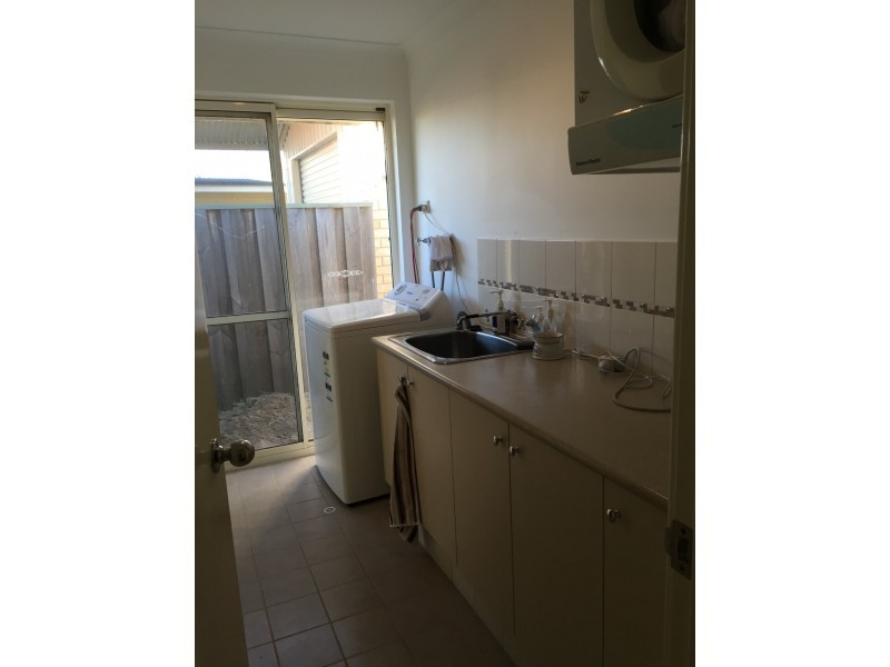 110 Barton Drive, Australind WA 6233