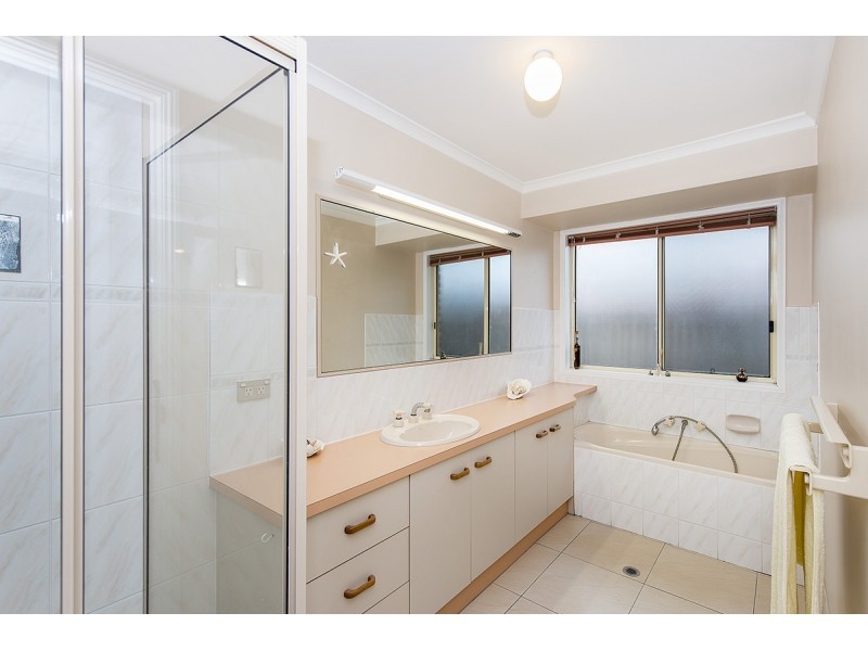 21 Bareki Street, Wurtulla QLD 4575
