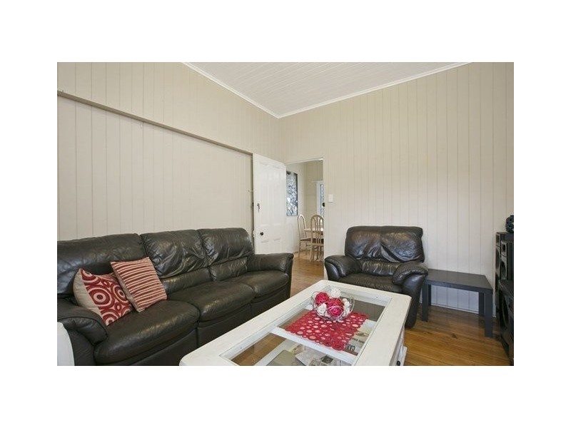 47-49 Gordon Road, Redland Bay QLD 4165