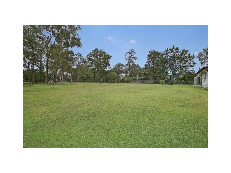 47-49 Gordon Road, Redland Bay QLD 4165