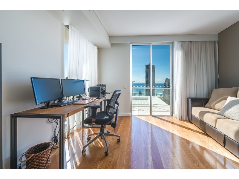 64/2898 Gold Coast Highway, Surfers Paradise QLD 4217