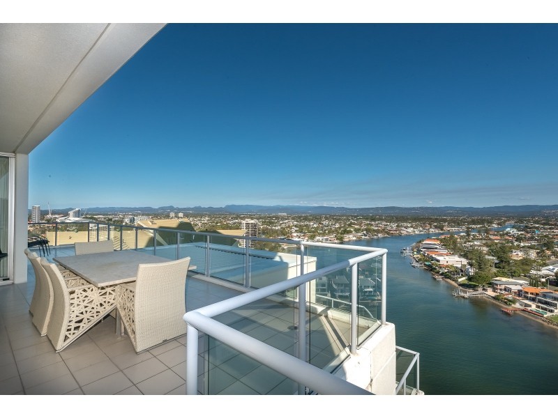 64/2898 Gold Coast Highway, Surfers Paradise QLD 4217