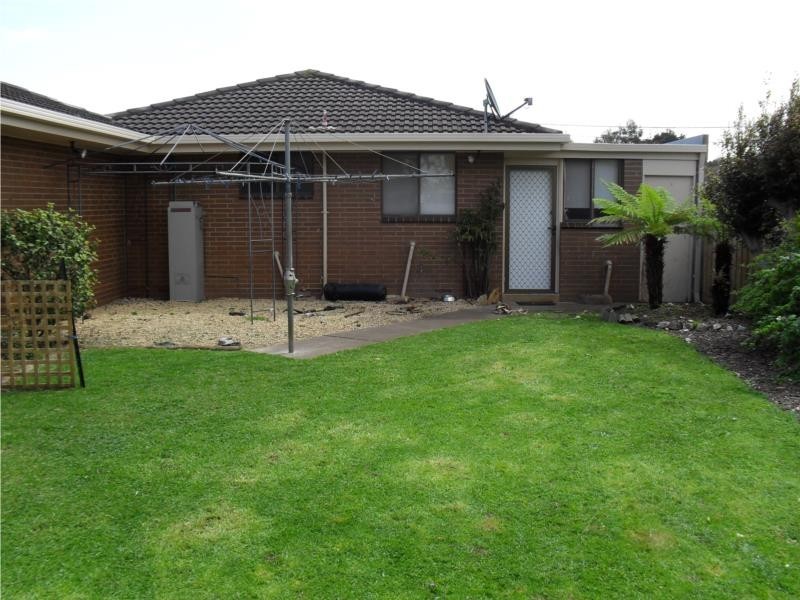 1/4 Rogers Avenue, Warrnambool VIC 3280