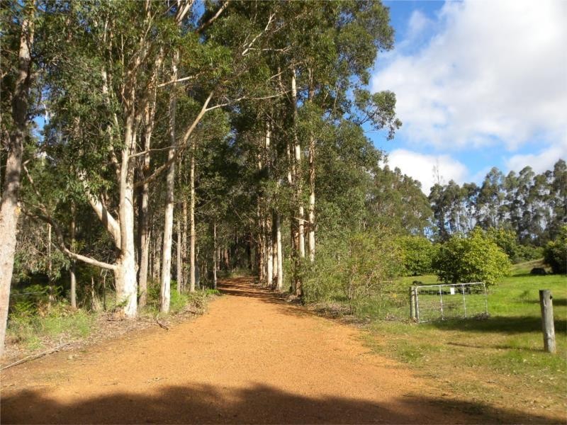 1734 Channybearup Road, Pemberton WA 6260