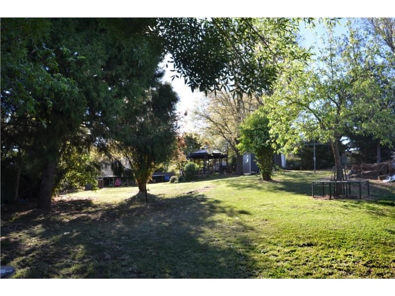 81 Orchard Street, Taralga NSW 2580