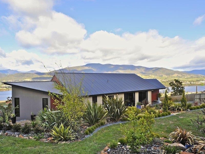32 Natlee Crescent, Old Beach TAS 7017