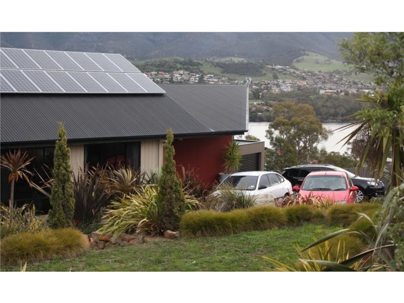 32 Natlee Crescent, Old Beach TAS 7017