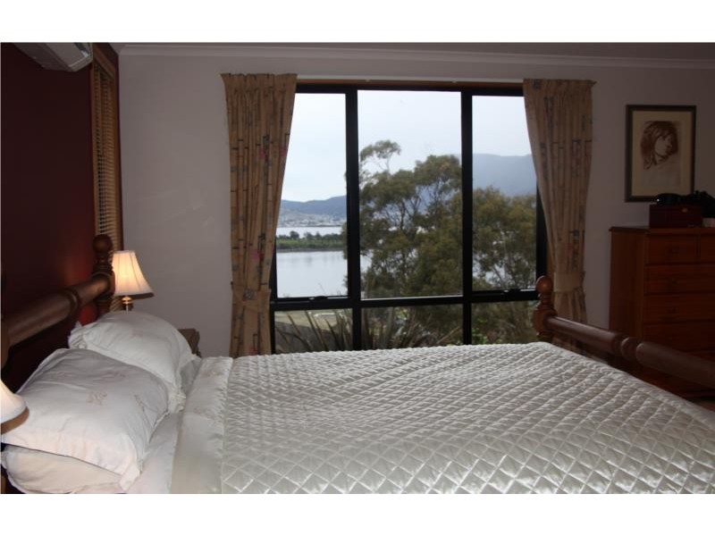 32 Natlee Crescent, Old Beach TAS 7017