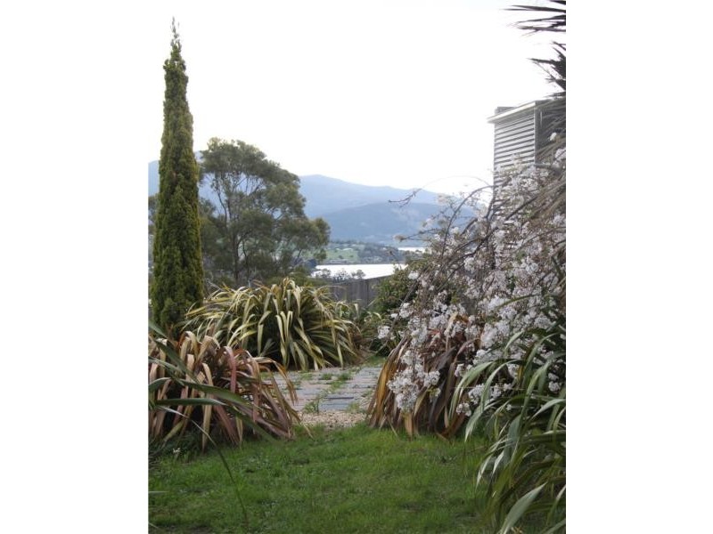 32 Natlee Crescent, Old Beach TAS 7017