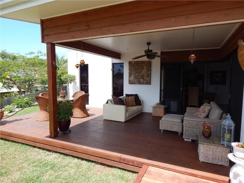 1 Solomon Court, Pacific Heights QLD 4703