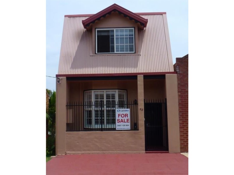 32  Garden Groove Parade, Adamstown Heights NSW 2289