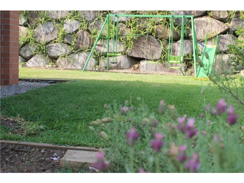 15 Ashford Circuit, Petrie QLD 4502