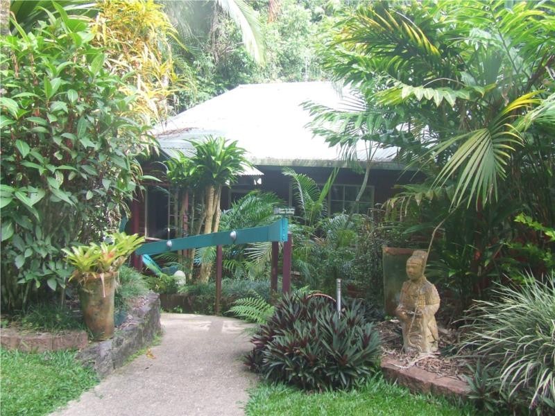 17 Kuranda Crescent, Kuranda QLD 4881